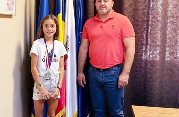 Angela Cozma – Gloria Atletismului Românesc, Vicecampioană Europeană la 600 de Metri